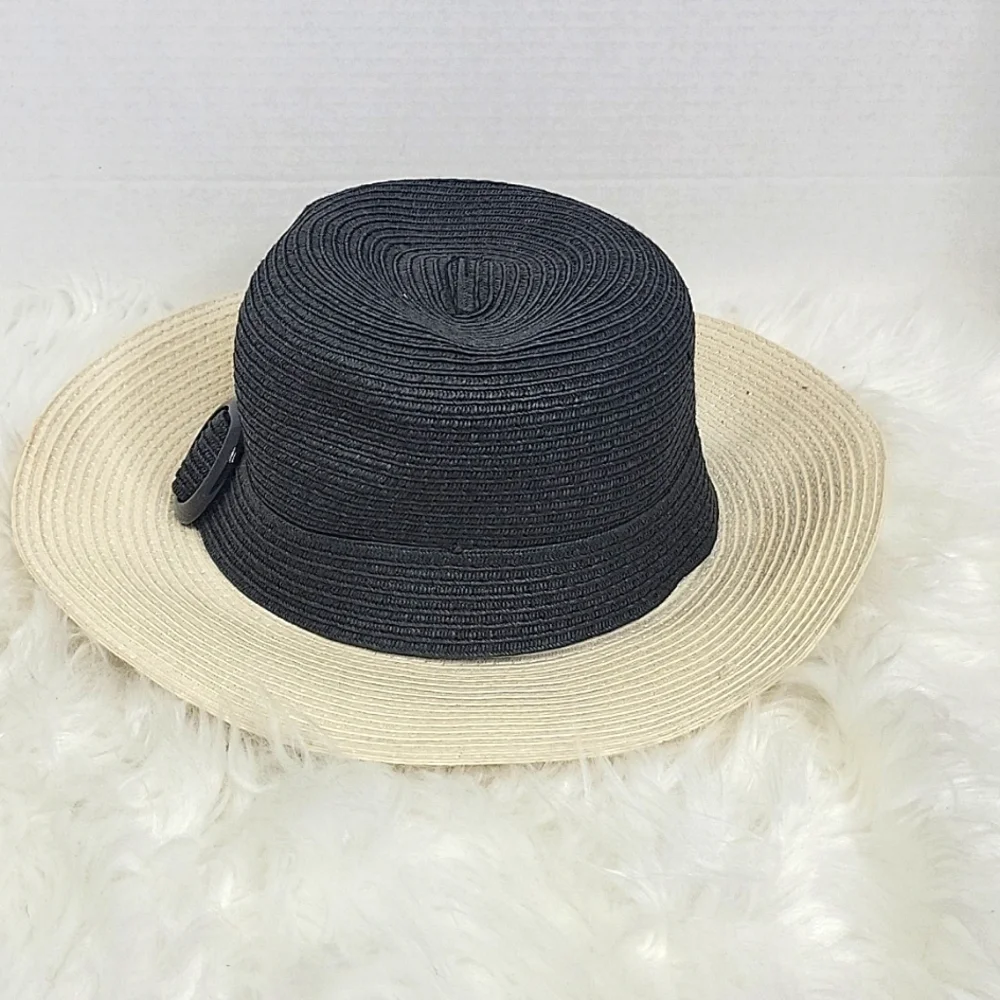 MAGID Paper Straw Hat Black and Cream OS‎